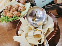 -黔有有贵州酸汤夺夺粉火锅(五味十字店)