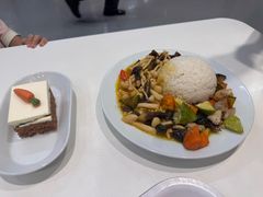 -宜家·瑞典风味餐厅(武汉荟聚中心店)