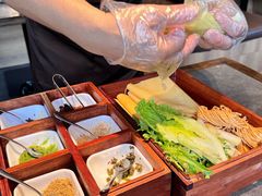 -五谷丰登农家院·地道胶东菜·海鲜烧烤(威海店)