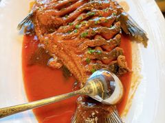 -艳阳天·非遗楚菜(武汉客厅店)