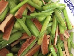 -芸海阁·农家私房菜(沙家浜景区出口店)