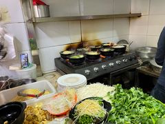-曹宝林砂锅麻辣烫(星光路店)