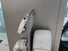 -DJI大疆(深圳华强北曼哈授权体验店)