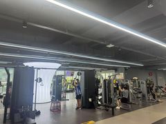 -超鹿运动(五四路恒力城店)