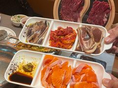 -黑金·寻焰自助百汇·烤肉·火锅(中街店)