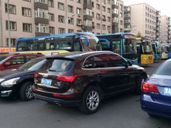 -大润发·停车场