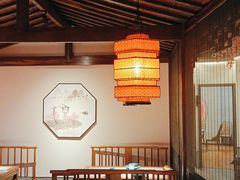 -荷塘秋月·本帮江浙菜(国权路店)