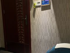 -梵SPA·影院足道·采耳(西藏北路店)