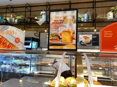 面包甜点陈列柜-罗森尼娜(德思勤店)