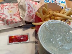 -麦当劳(江滨北路得来速餐厅)