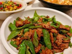 -丹江口渔村·湘味厨房(桃园店)