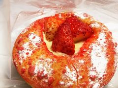 红曲草莓面包-85度C(成都浆洗街店)