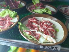 -尚品海鲜肥牛自助火锅(湖明店)