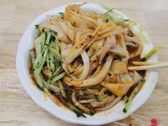 -河洛王三米皮(泉舜购物中心店)