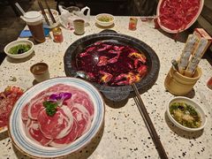 -红九格老火锅(三峡广场店)
