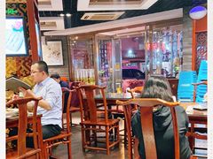 大堂-老兰家传统烧烤炒菜泡馍(小南门店)