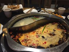 -纸盐河码头火锅(十八梯店)