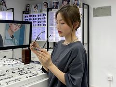 -造寸眼镜·蔡司官方授权店(东门店)
