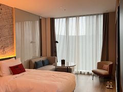 -上海新国际博览中心城际酒店