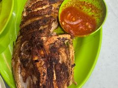 -明记烧鱼美味店