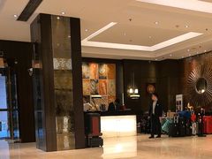 -上海西藏大厦万怡酒店Momo Cafe(徐汇店)