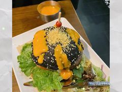 网红瀑布牛肉菠萝包-肥韬茶餐厅(南山mini店)