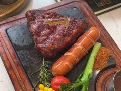 -西语·炭烧牛排(卓越中寰店)