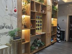-宸玥酒店(成都西南财大地铁站店)