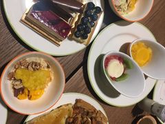 -松咖啡自助餐厅·松北香格里拉