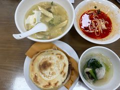 -子午路张记肉夹馍(翠华路店)
