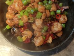 鹅卵石爆肥肠-老板恋上鱼(恒隆广场店)