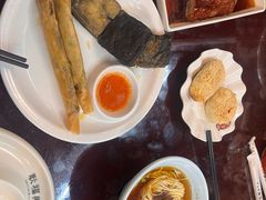 虾仁荠菜春卷-耿福兴(凤凰美食街店)