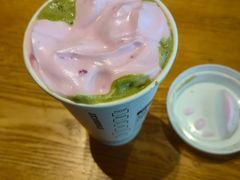 -星巴克臻选(济南万达店)