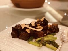 黑金雪花牛肉粒-上海和平饭店龙凤厅 Dragon Phoenix