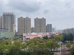 -大润发(花雨店)