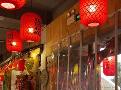 -头上红煨盐鸡·非遗院子餐厅