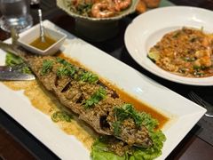 -Sala Thai Restaurant