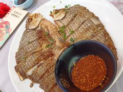 -肥肥虾庄·金牌油焖大虾(汉口城市广场店)