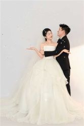 -雅云婚纱摄影工作室旗舰店