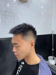 -MARTIN'S BARBER SHOP男士理发馆