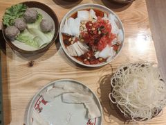 -黔二妞地摊火锅(龙华清湖店)