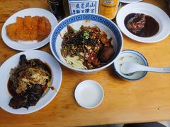 -沪西老弄堂面馆(定西路店)