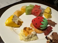 -宁波东钱湖华茂希尔顿酒店·湖畔全日餐厅