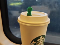 -星巴克(上海虹桥站2A检票口)