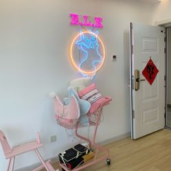 -E.L.K造型momopark店