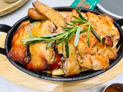 -西语·炭烧牛排(卓越中寰店)