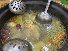-濠轩阁特色生蚝火锅(水湾路店)