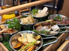 -一朵菌·野生菌探索家火锅(南亚店)