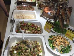 -赶海部落海鲜城(海阳路店)