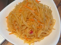 -山河屯铁锅炖(绥望路店)